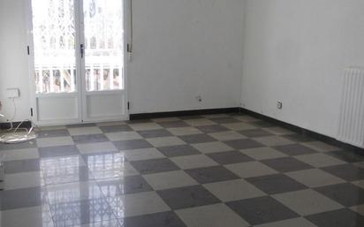 Flat for sale in Linares  with Heating