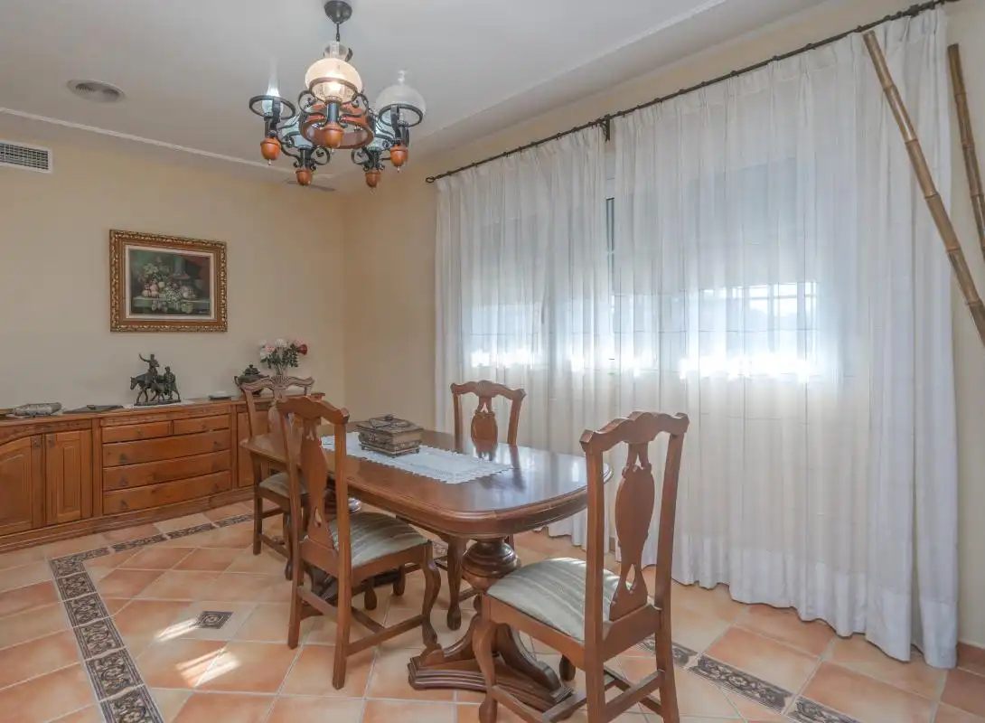 Dining room of Houses for sale in San Vicente del Raspeig / Sant Vicent del Raspeig  with Air Conditioner, Heating and Private garden