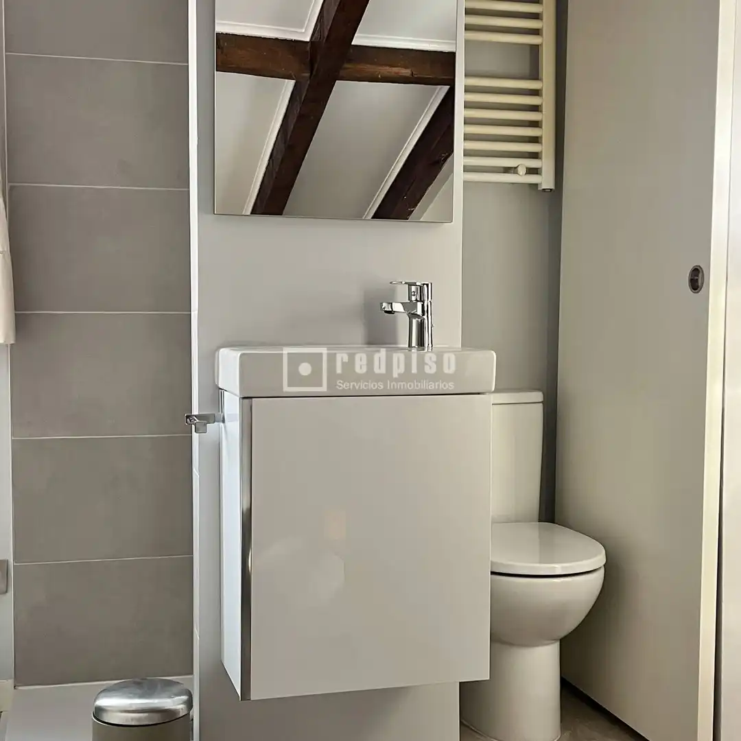 Flat with lift to rent in de Arriaza, imagen 12