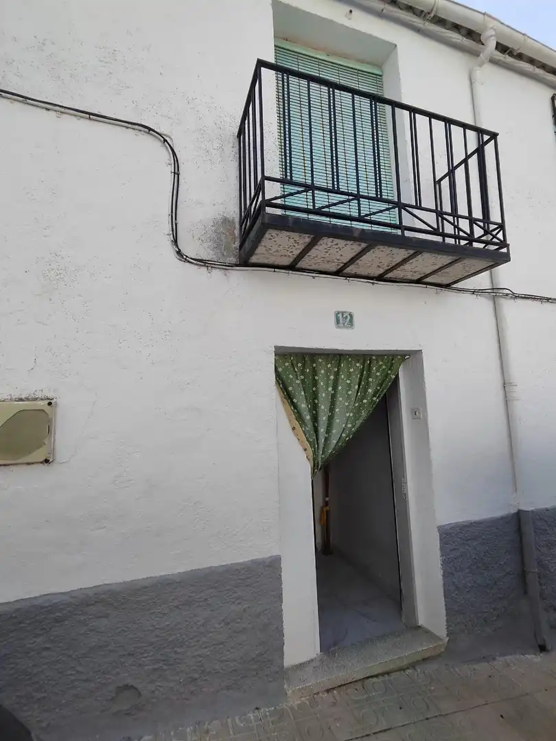 Exterior view of Houses for sale in Dehesas Viejas