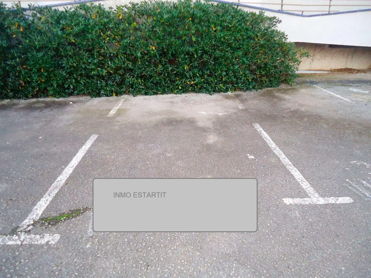 Parking de Piso en venta en L'Estartit con Terraza y Piscina comunitaria