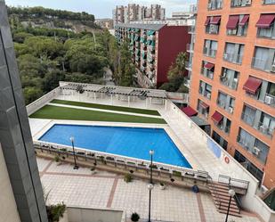 Piscina de Pis de lloguer en  Barcelona Capital amb Aire condicionat, Calefacció i Moblat