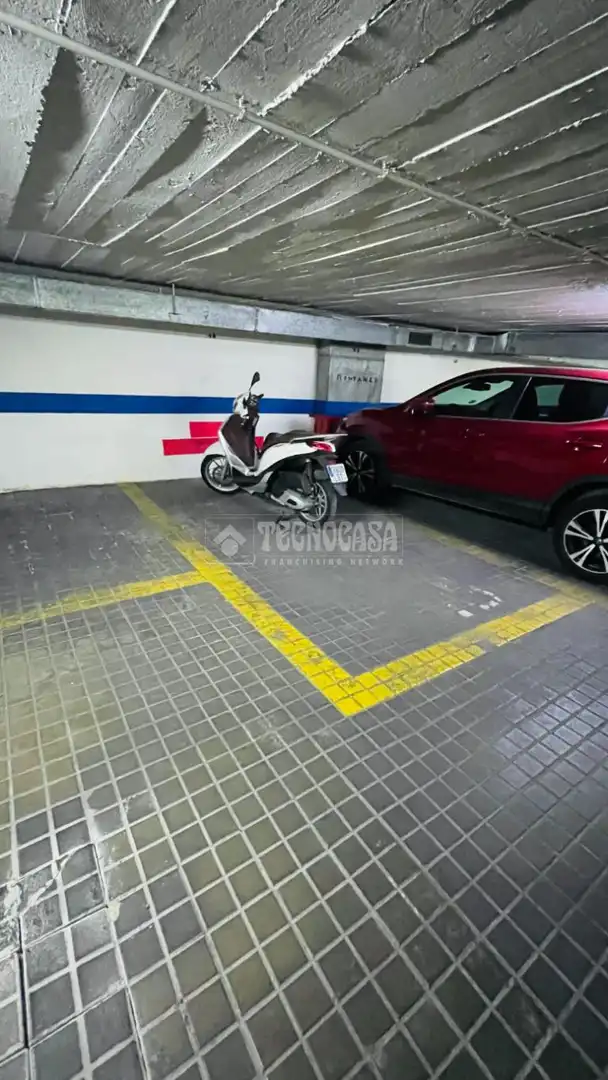 Parking of Garage for sale in Madrid