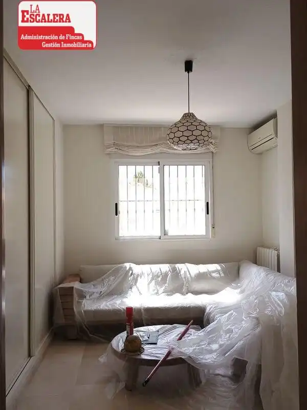 Habitación de Casa o chalet en venta en Castalla con Aire acondicionado, Calefacción y Jardín privado