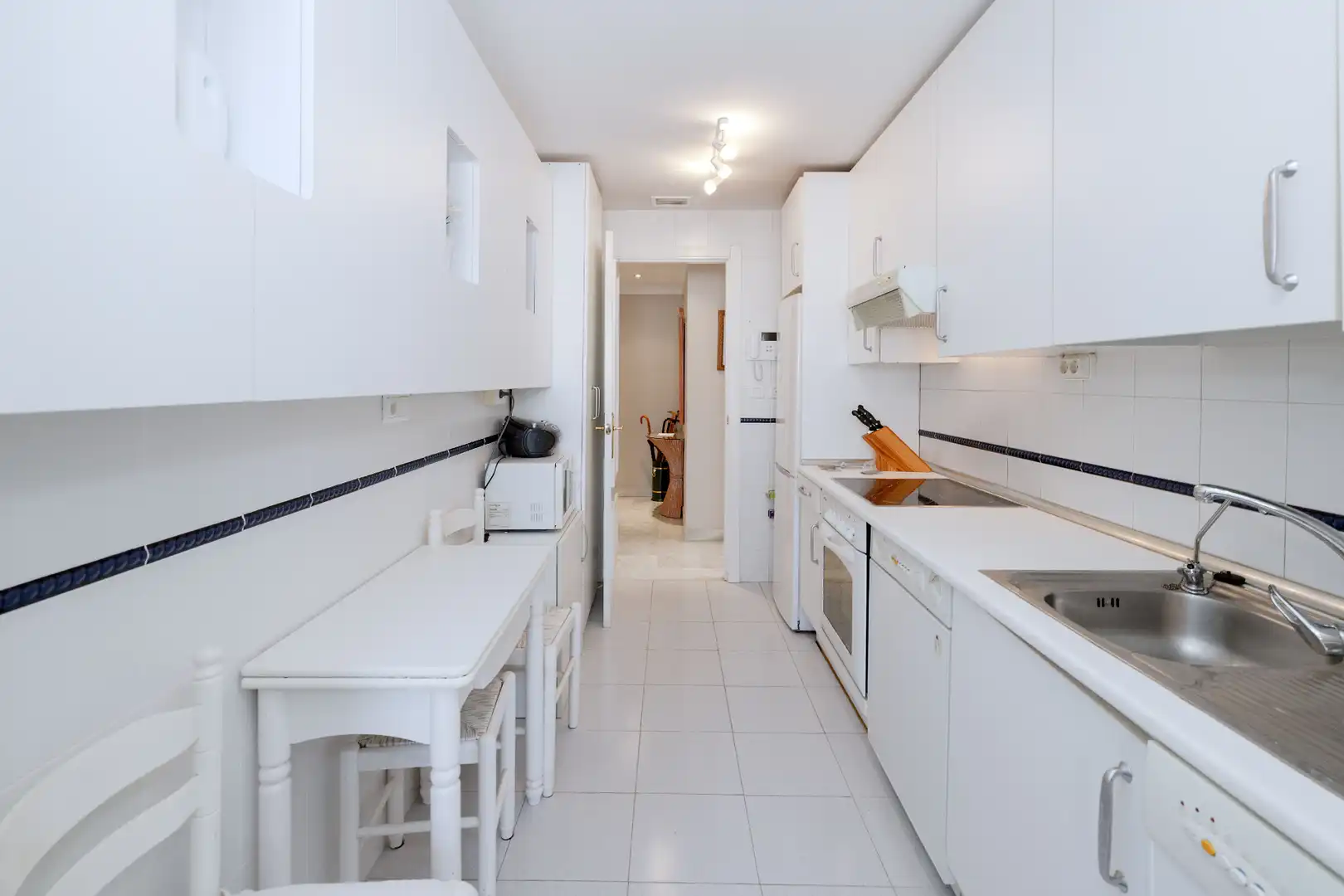 Flat with pool for sale in Marbella Centro, imagen 16