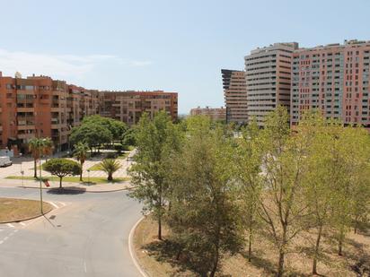 Pis de lloguer a Avenida Jorge Luis Borges, El Tejar - Hacienda Bizcochero