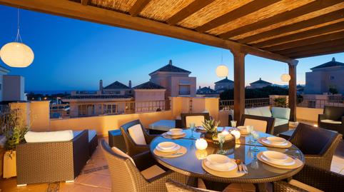 Foto 2 de Àtic en venda a Santa María, Marbella