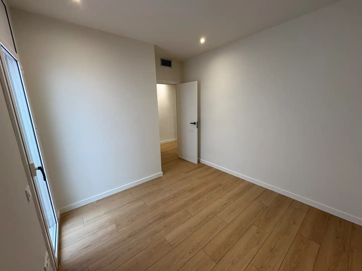 Piso en venta en Sabadell con Aire acondicionado, Calefacción y Parquet