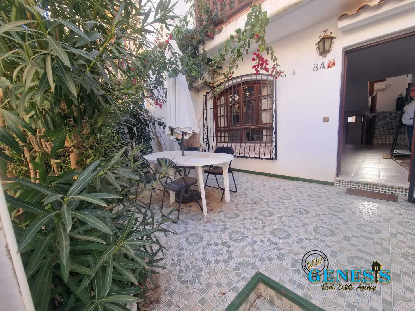 Jardí de Casa adosada en venda en Torrevieja amb Aire condicionat, Terrassa i Traster