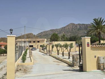 Maison avec piscine à vendre à Abanilla