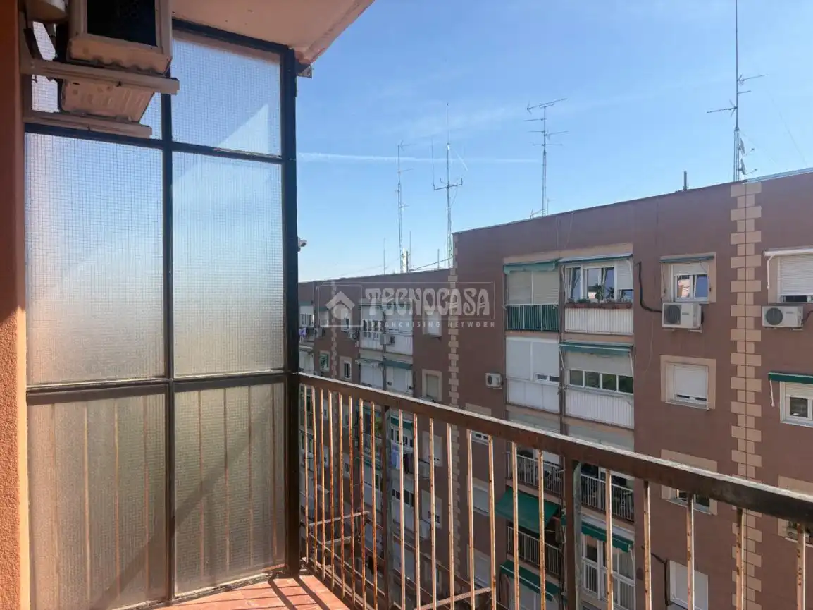Vista exterior de Piso de alquiler en Madrid