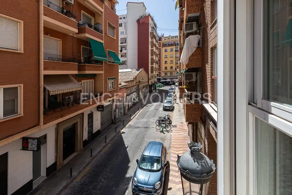 Vista exterior de Pis de lloguer en Valencia amb Aire condicionat, Calefacció i Parquet