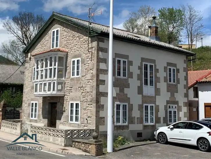 House for sale in Hermandad de Campoo de Suso