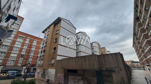 Foto 4 de Piso en venta en Ampurdán, Pumarín, Gijón