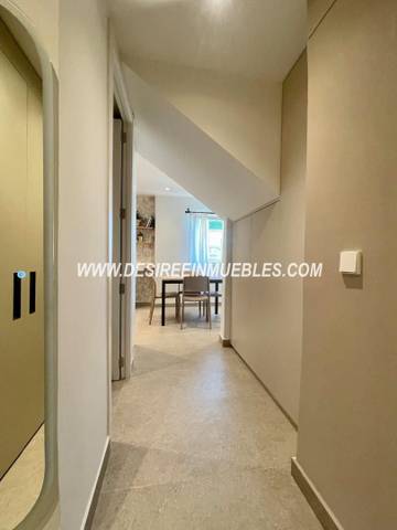 Oficina en Venta en Carrer de Moratín en Sant Francesc