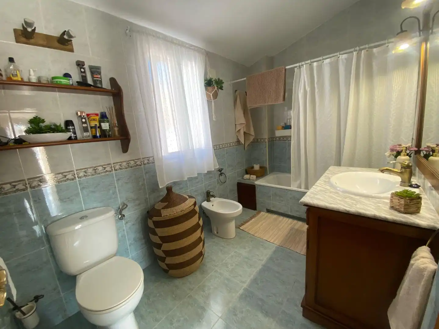 Bathroom of Houses for sale in La Línea de la Concepción