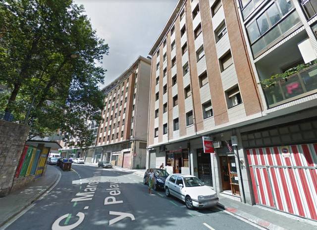 Local comercial en Alquiler en Menendez y Pelayo Marcelino Kalea, 22 en Atxuri