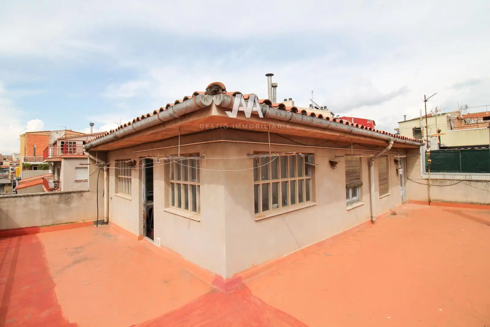 Vista exterior de Casa adosada en venta en Vilanova del Camí con Aire acondicionado, Calefacción y Terraza