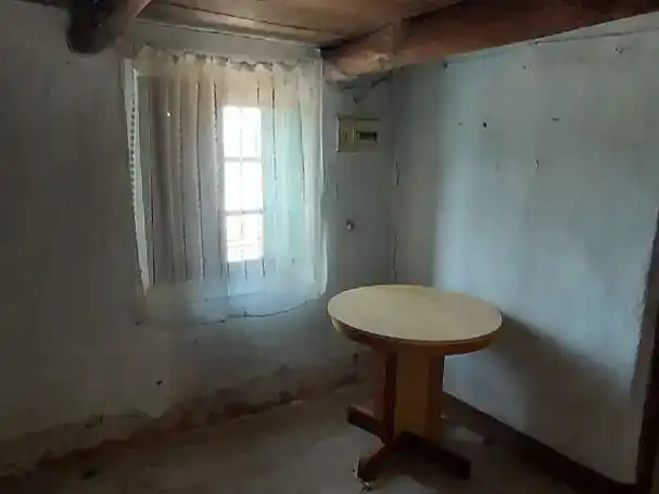 Casa o xalet en venda en Pueblica de Valverde amb Balcó