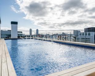 Swimming pool of Flat for sale in  Barcelona Capital  with Air Conditioner, Heating and Terrace