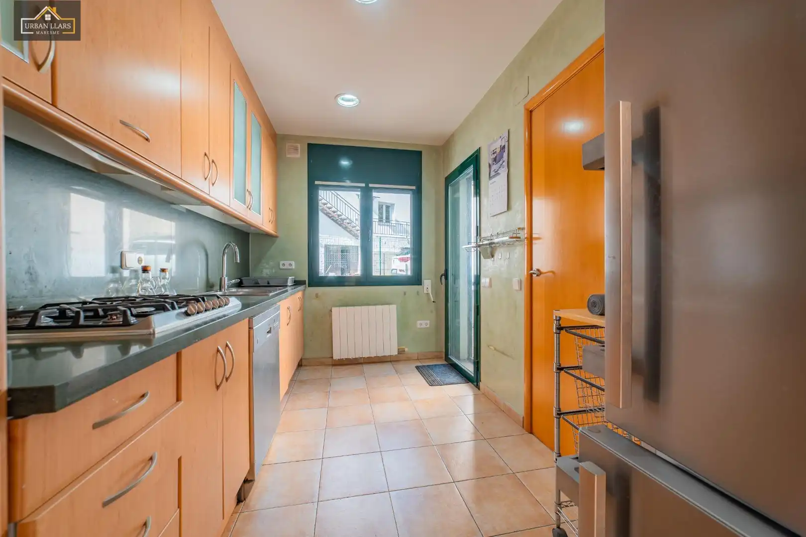 Cocina de Casa o chalet en venta en Sant Vicenç de Montalt con Jardín privado, Parquet y Piscina comunitaria