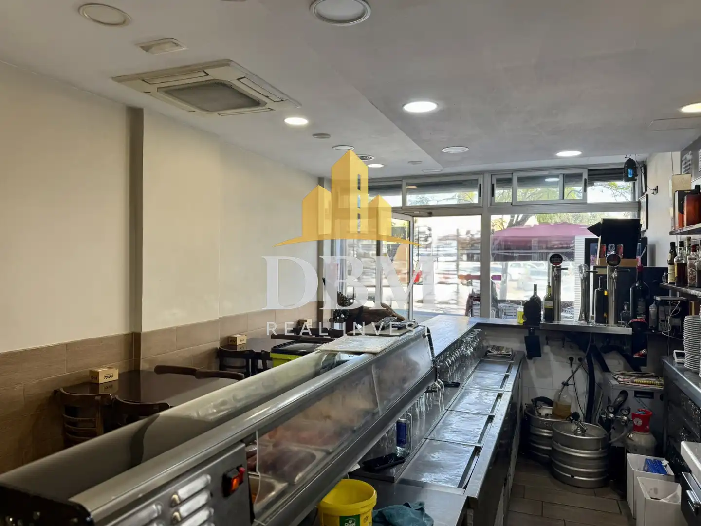 Business premises for transfer in Nou Barris, imagen 16