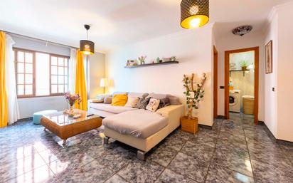 Living room of Flat for sale in  Santa Cruz de Tenerife Capital