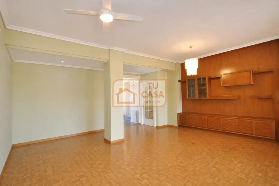 Flat with terrace to rent in Calle Periodista Sánchez Asensio, imagen 2