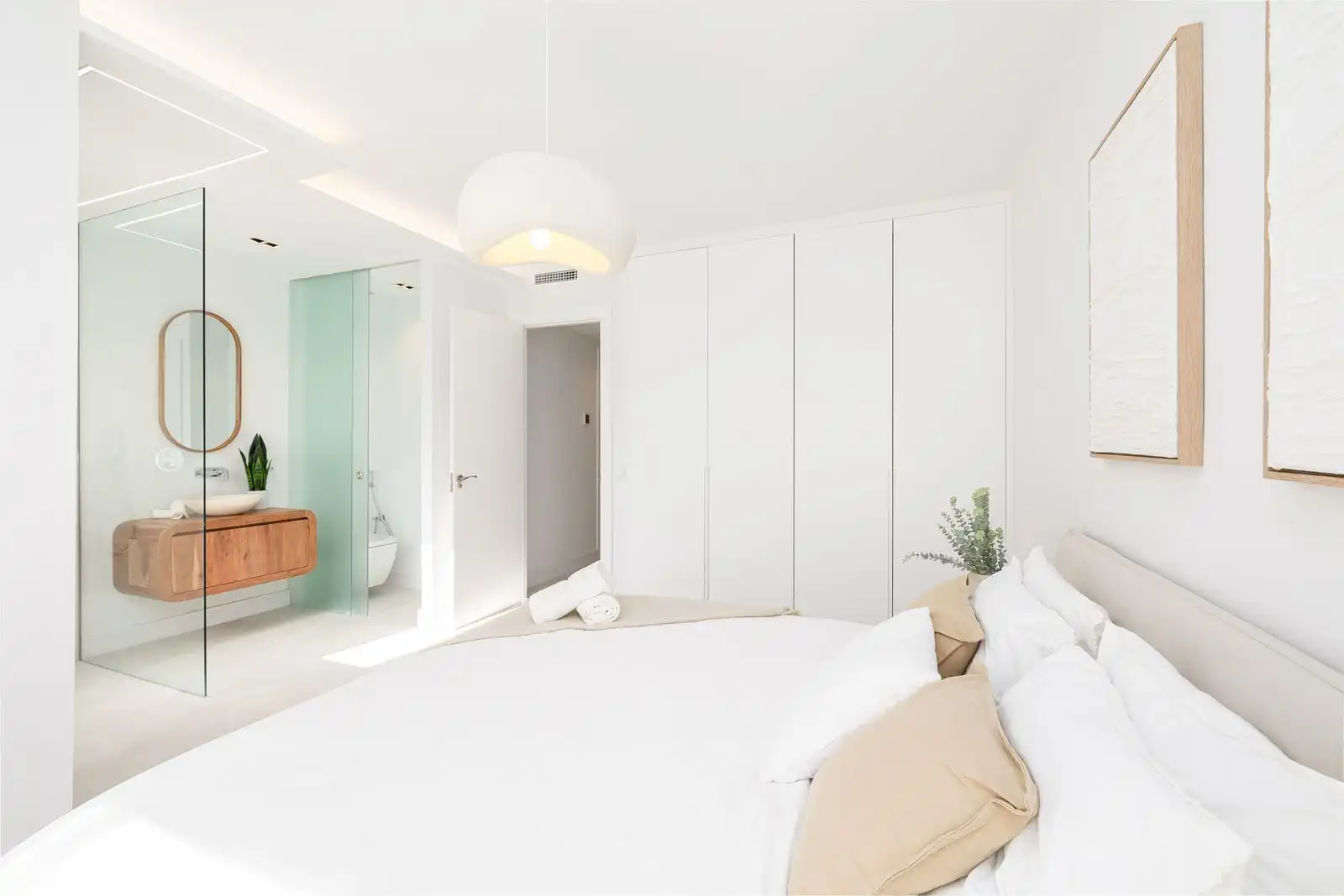 Schlafzimmer von Maisonette zum Verkauf in Marbella mit Möbliert und Gemeinschaftspool