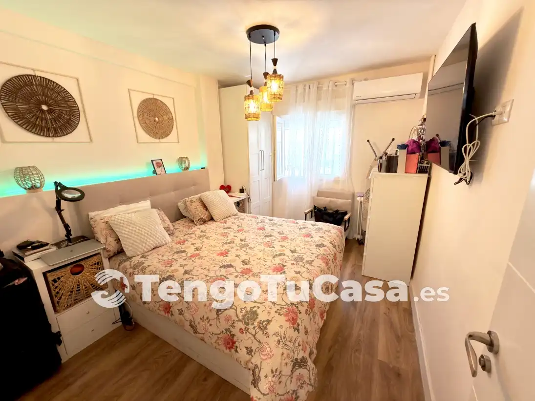 Schlafzimmer von Wohnung zum Verkauf in Madrid mit Klimaanlage, Heizung und Möbliert
