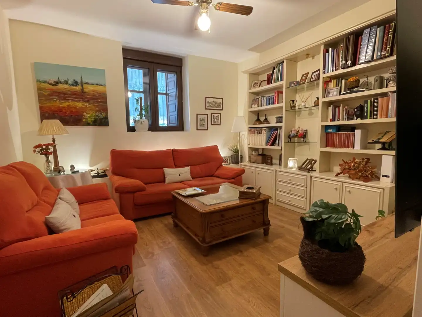 Sala de estar de Piso en venta en Alcalá de Henares con Aire acondicionado, Calefacción y Horno