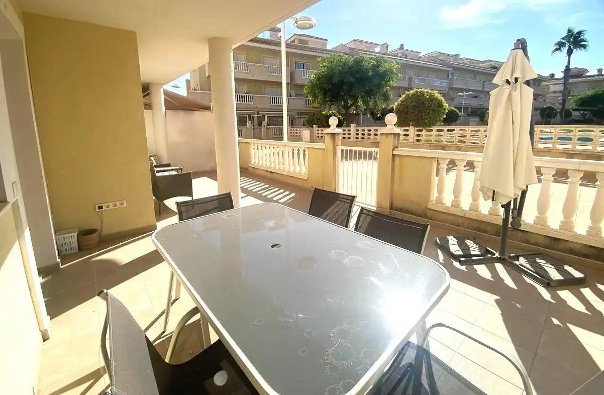 Flat with terrace for sale in Gran Alacant, imagen 4