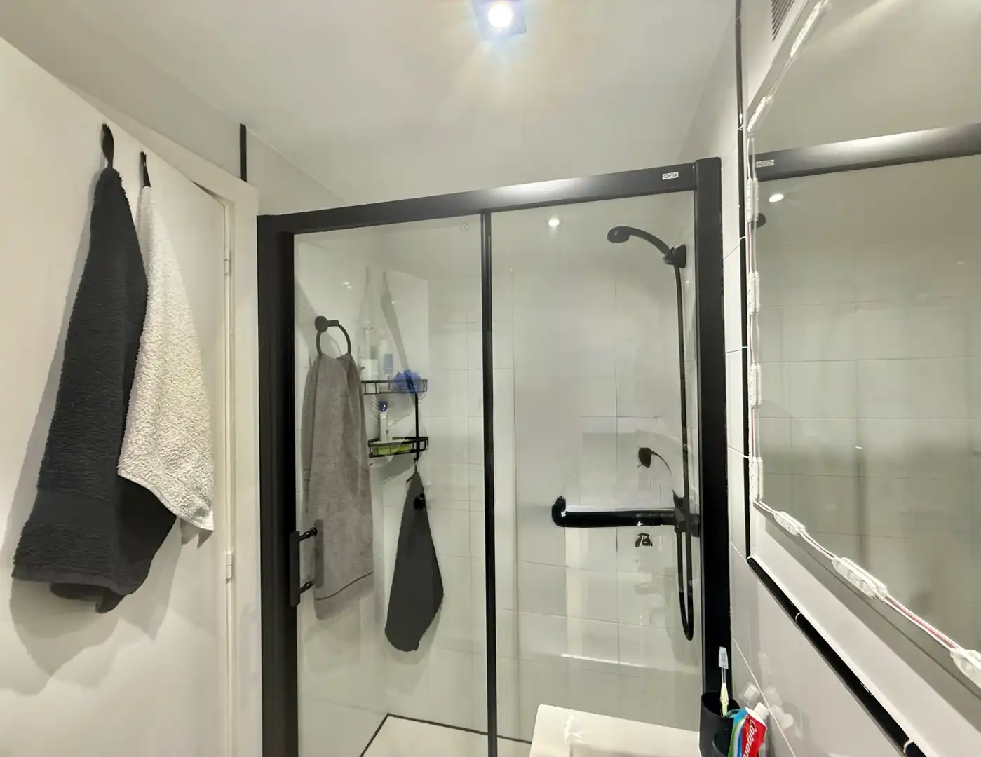 Bathroom of Flat for sale in Madrid  with Heating, Terrace and Furnished