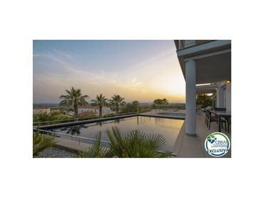 Villa avec piscine à vendre à Carrer d'Alemanya 74