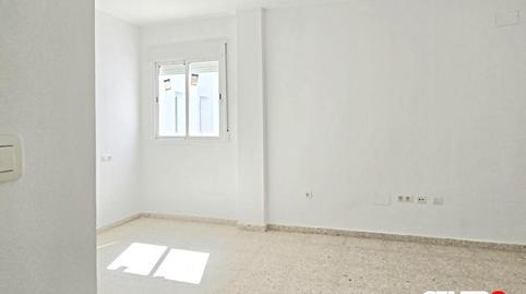 Foto 4 de Piso en venta en Real, Ogíjares, Granada