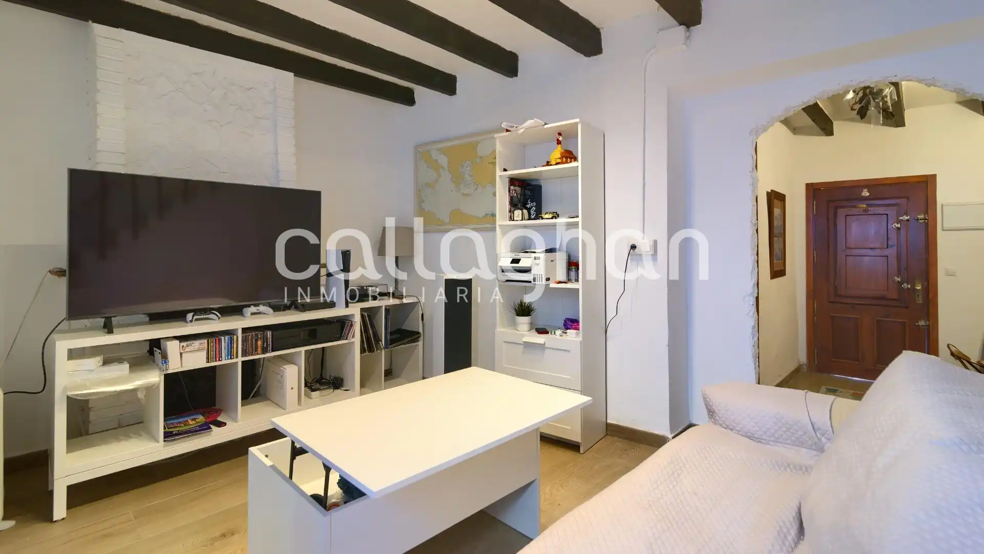 Sala d'estar de Casa adosada en venda en Náquera amb Aire condicionat, Jardí privat i Terrassa