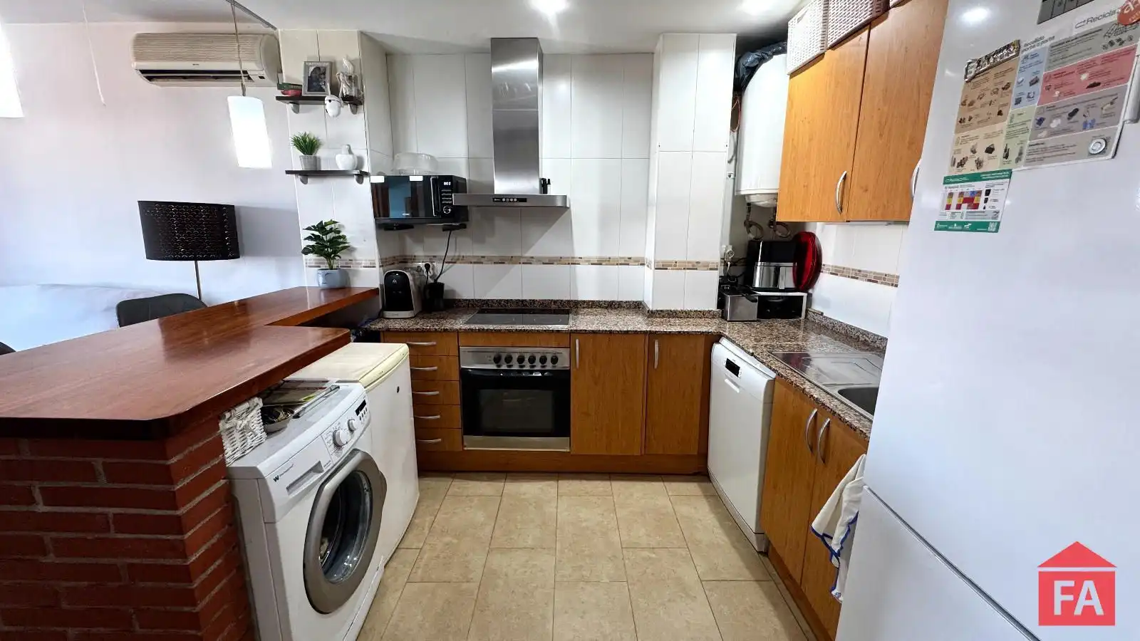 Kitchen of Attic for sale in El Vendrell  with Air Conditioner, Terrace and Storage room