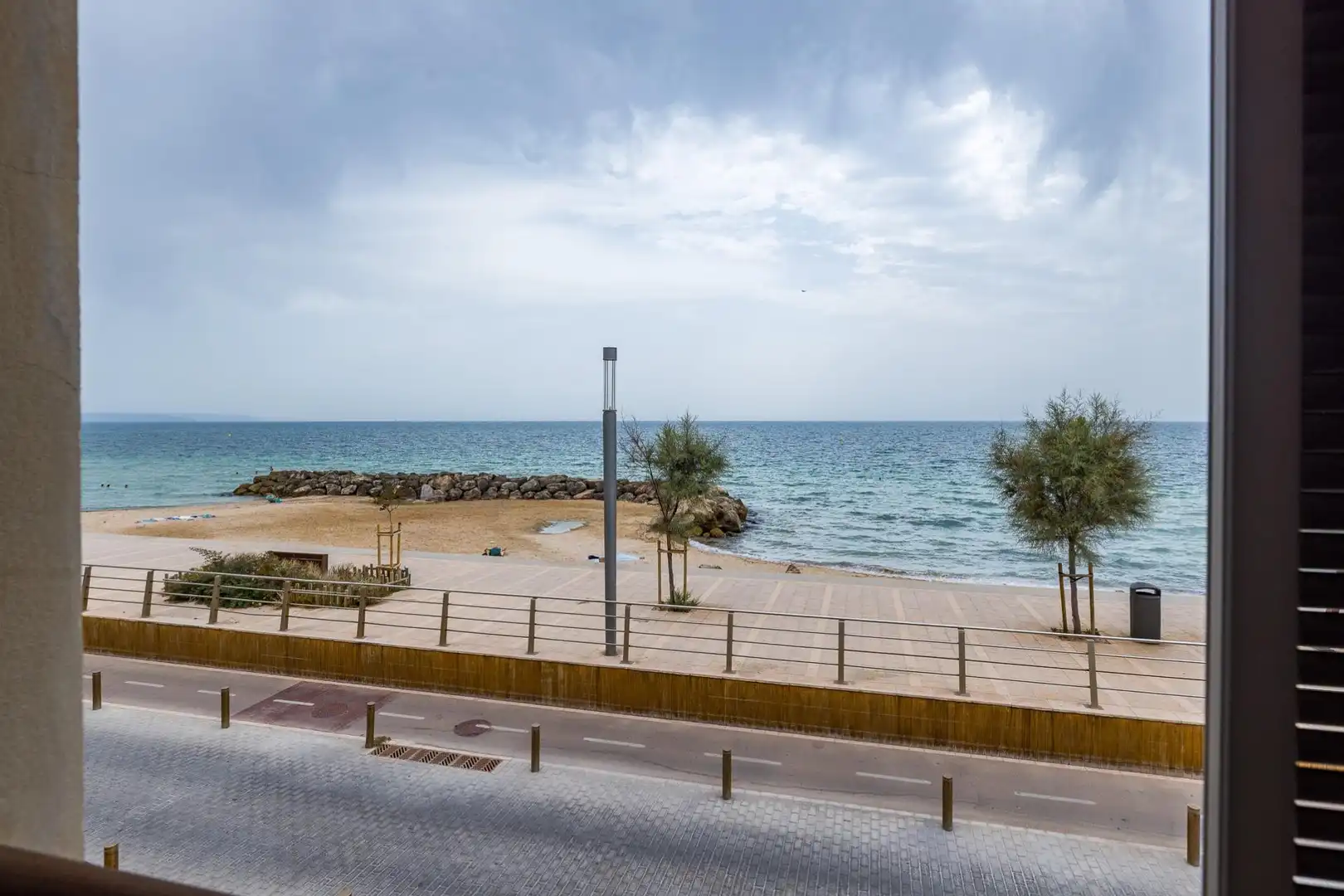 Vista exterior de Casa adosada de alquiler en  Palma de Mallorca con Aire acondicionado, Jardín privado y Terraza