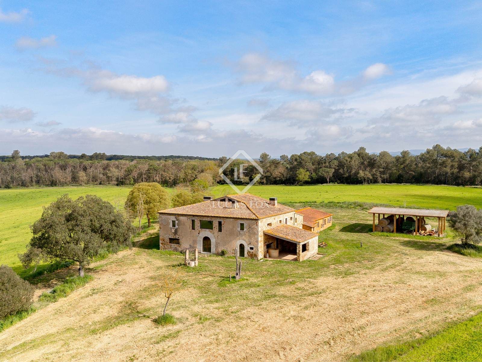 Country house for sale in Girona Capital  with Private garden