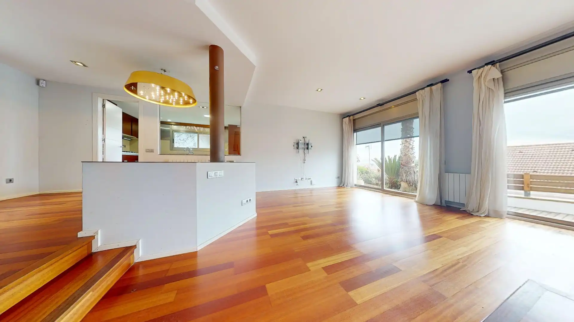 Sala de estar de Casa o chalet en venta en Sant Andreu de Llavaneres con Aire acondicionado, Calefacción y Jardín privado
