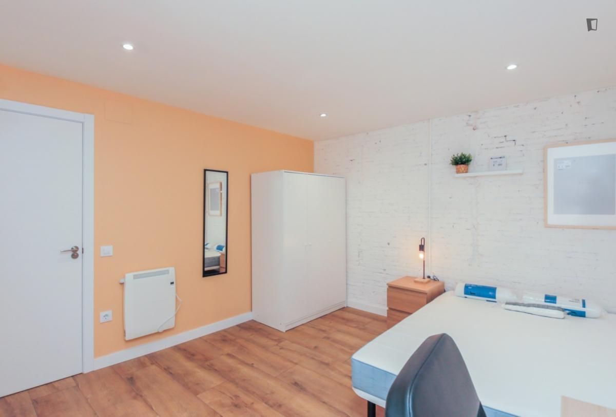 Apartment to share in Centre