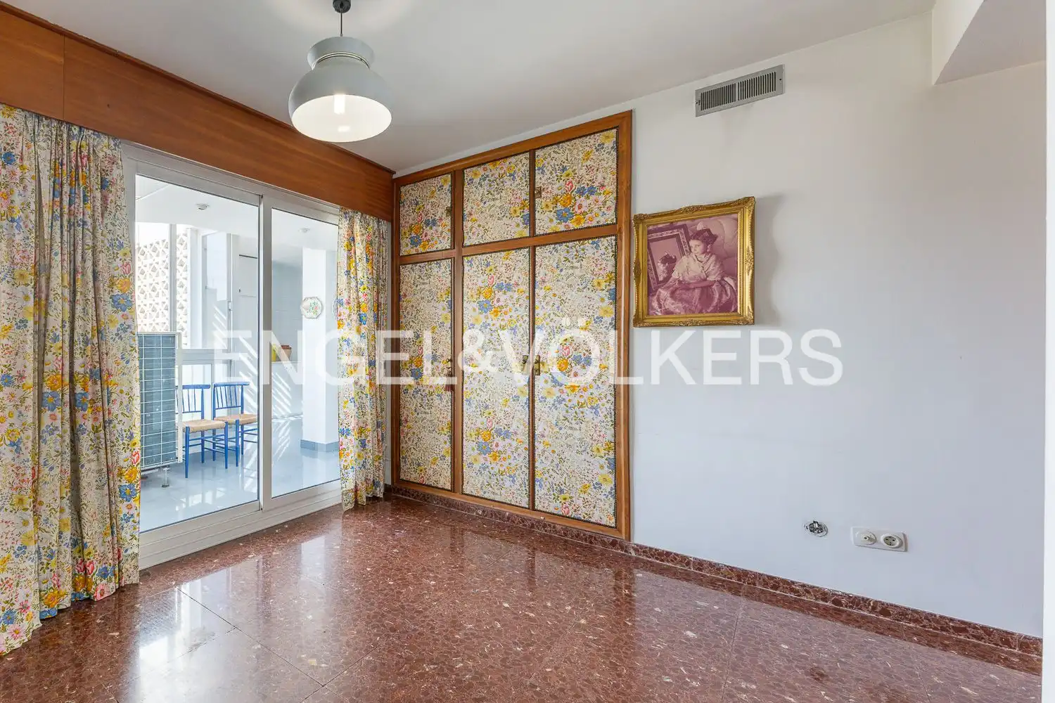 Piso en venta en Gandia con Calefacción, Trastero y Amueblado
