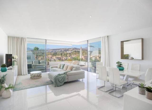 Apartamento en Venta en Calle del Rubí, 62 en Nueva Atalaya