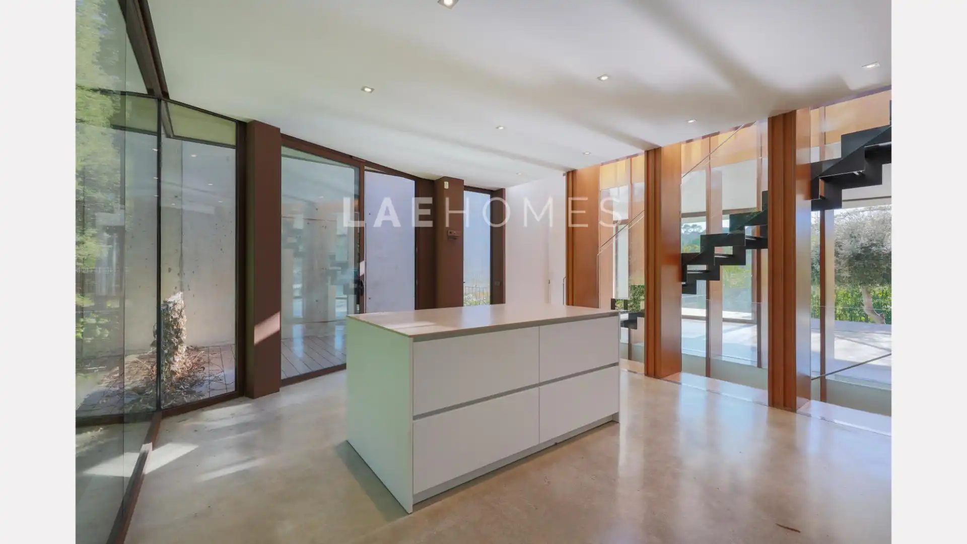 Cocina de Casa o chalet en venta en Sant Cugat del Vallès con Aire acondicionado, Calefacción y Jardín privado
