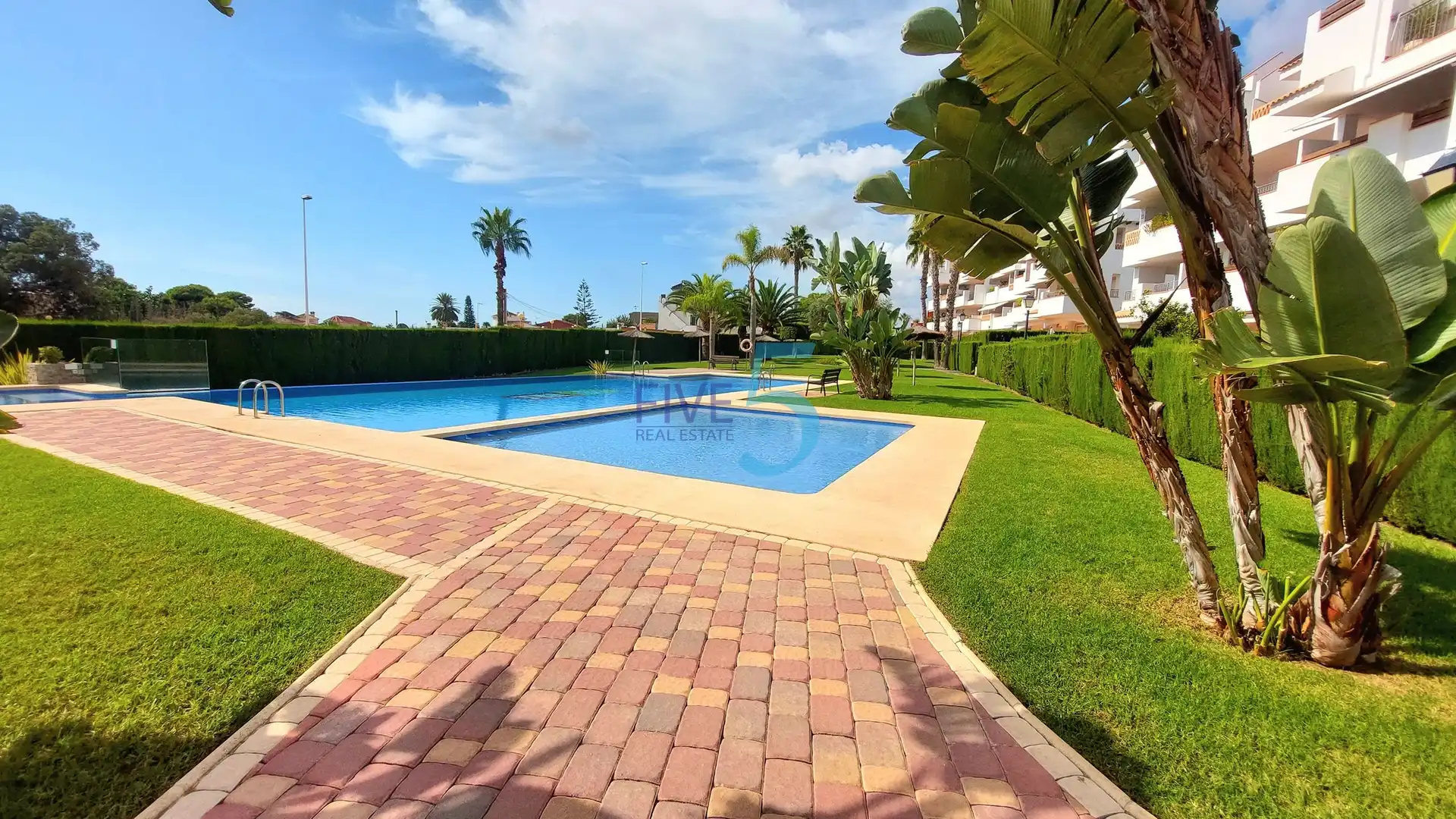 Piso con piscina en venta en Orihuela Costa