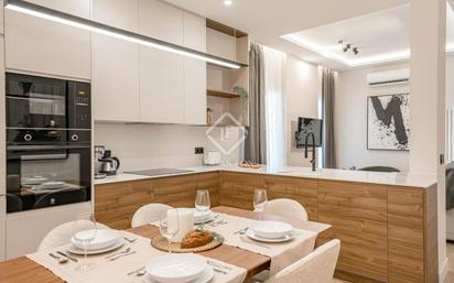 Kitchen of Flat for sale in  Madrid Capital  with Air Conditioner and Furnished