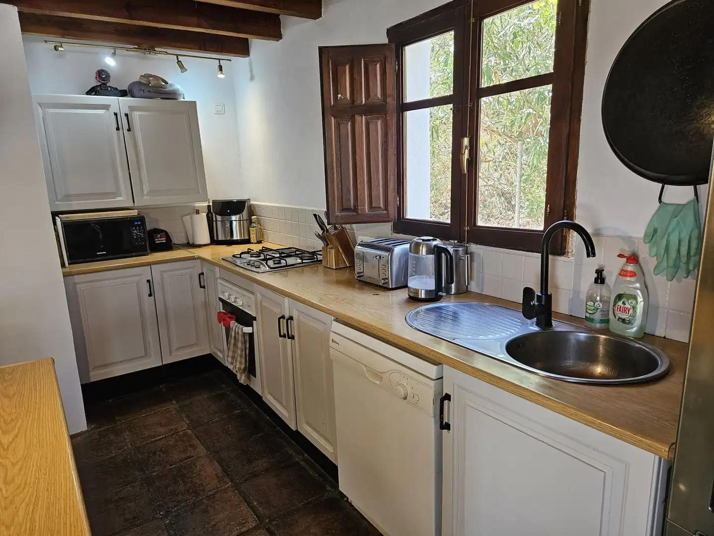 Kitchen of Houses for sale in Monda  with Air Conditioner, Terrace and Swimming Pool