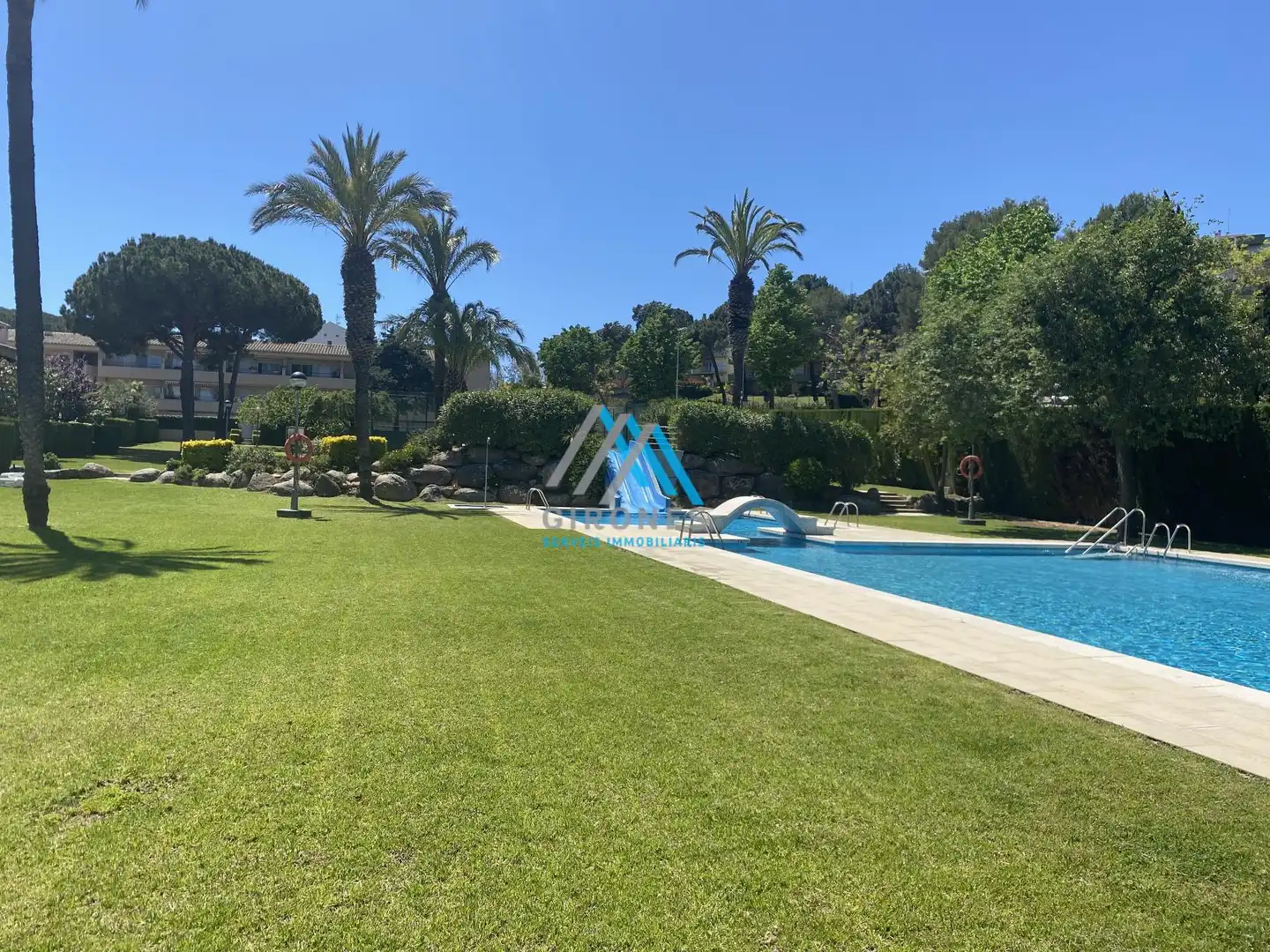 Piscina de Casa adosada de alquiler en Castell d'Aro, Platja d'Aro i s'Agaró con Aire acondicionado, Calefacción y Amueblado