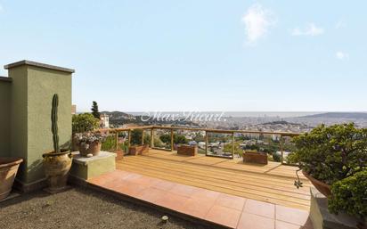 Terrace of House or chalet for sale in  Barcelona Capital  with Terrace, Swimming Pool and Balcony