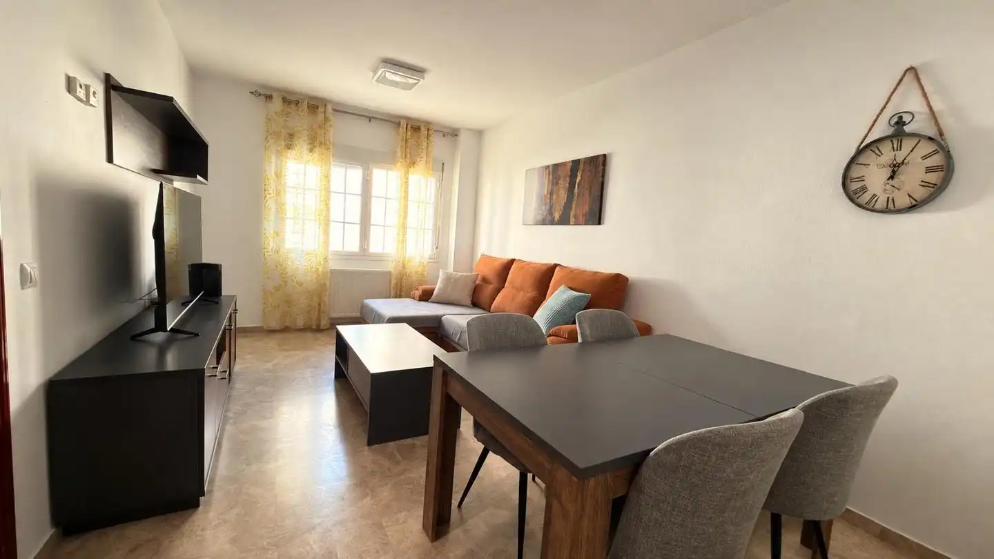 Wohnzimmer von Erdgeschoss zum Verkauf in Badajoz mit Klimaanlage und Möbliert